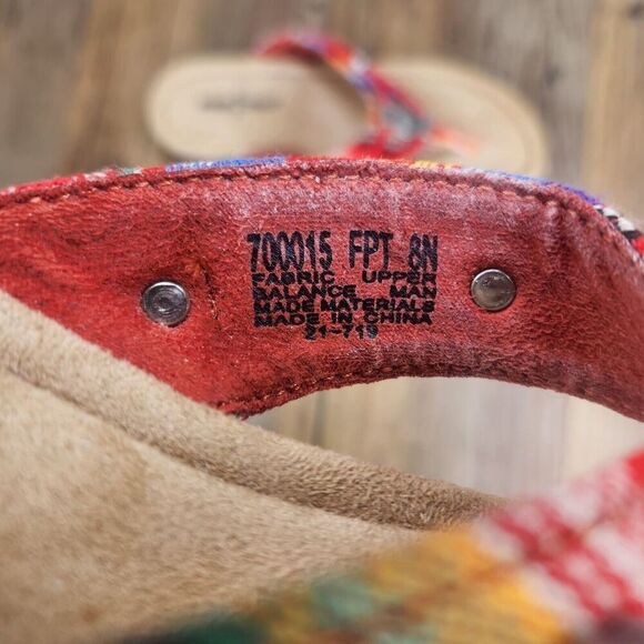 Minnetonka Silverthorne Frisco Womens Size 8 N Narrow Red Boho Comfort Sandals - Picture 9 of 10